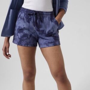 ATHLETA Navy Tie Dye Farallon Shorts Size L